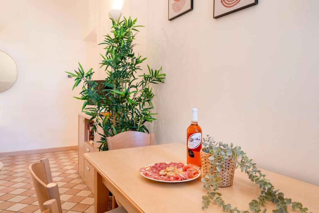 Appartamento Oasi Corso Italia Bari Esterno foto